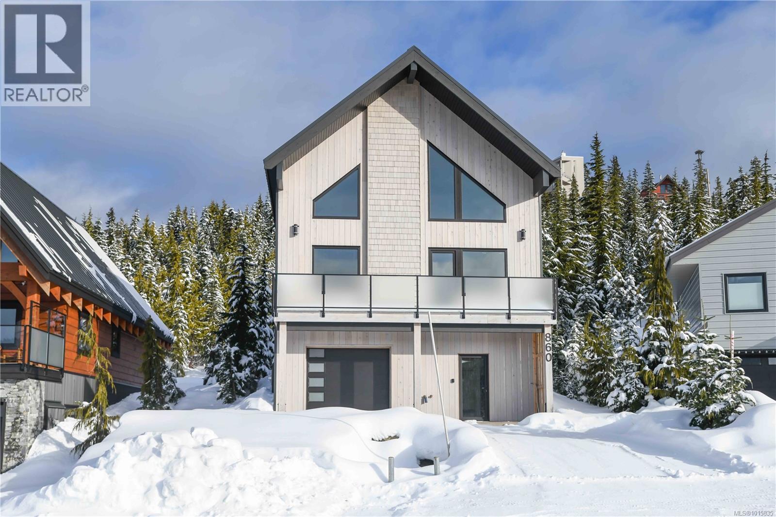 860 Cruikshank Ridge, Courtenay