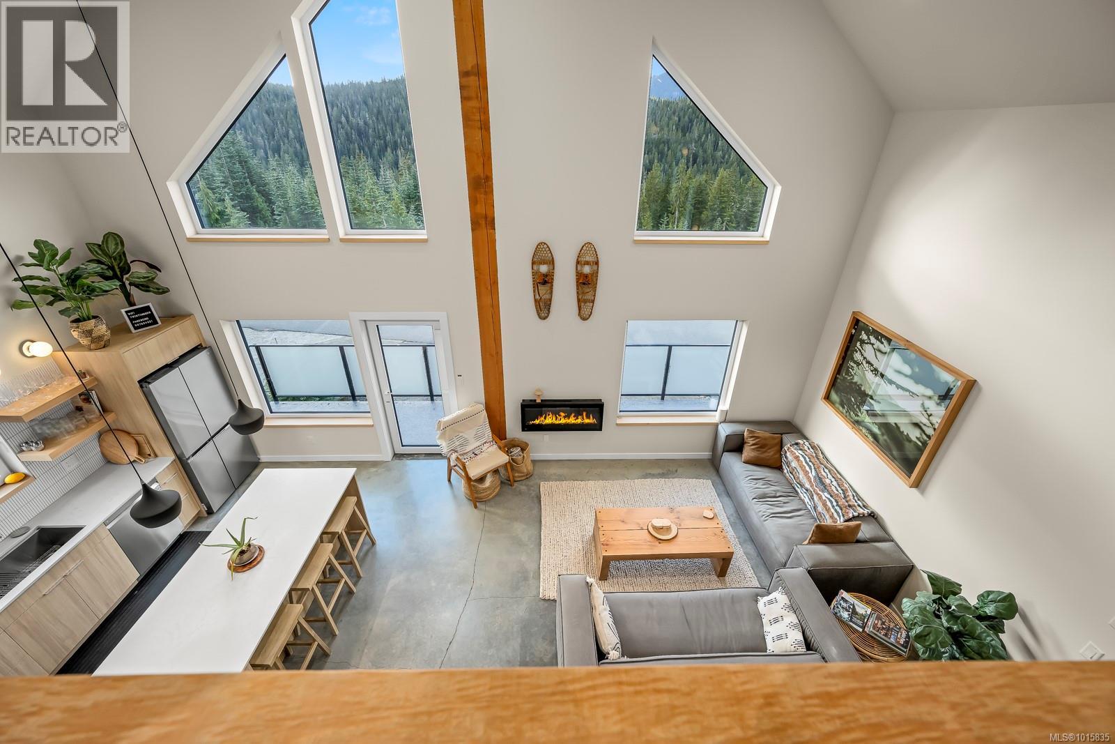 860 Cruikshank Ridge, Courtenay