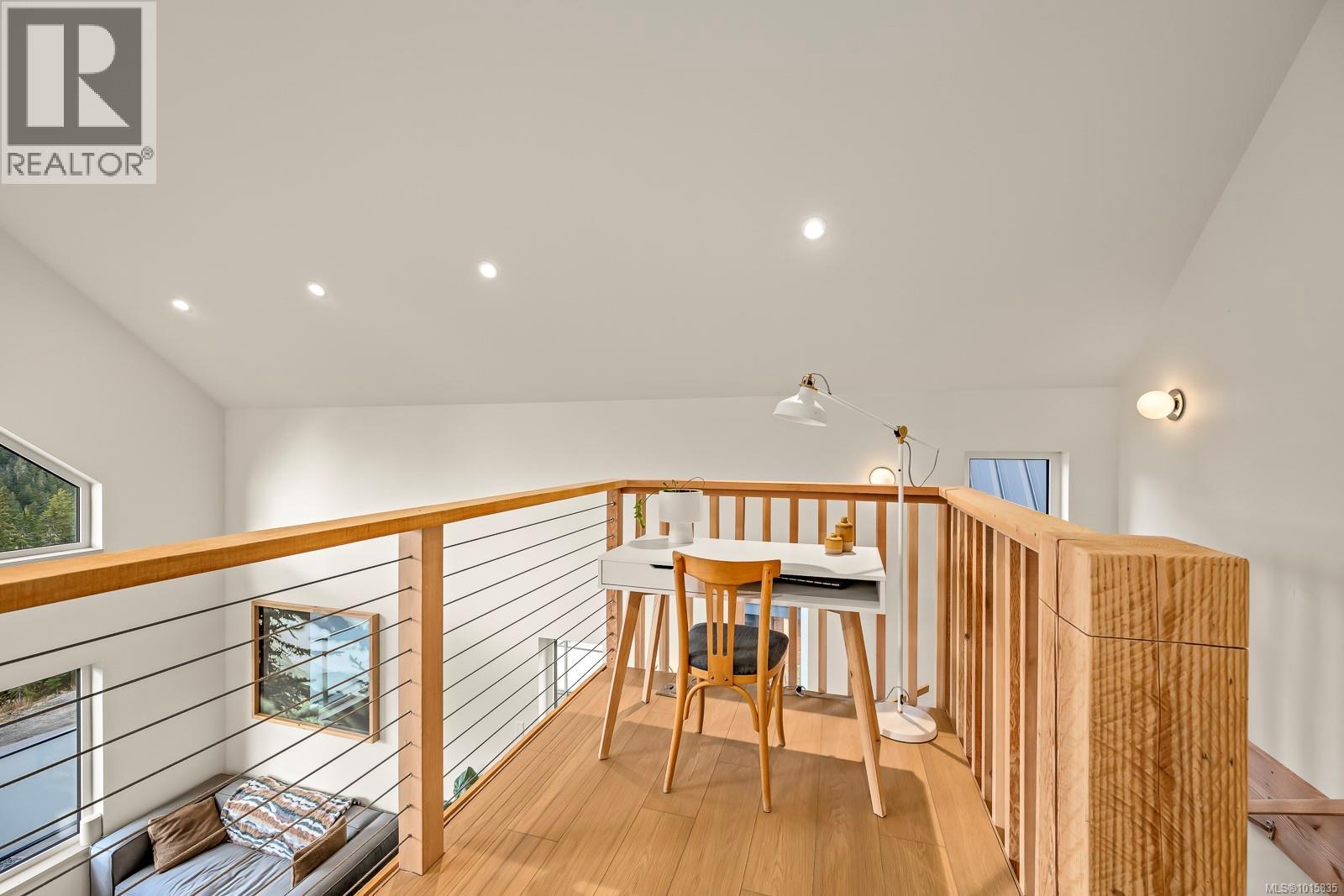 860 Cruikshank Ridge, Courtenay