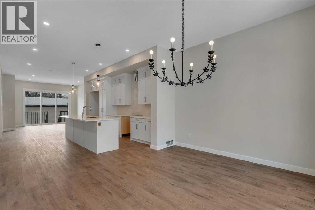 Single Family House for Sale in   Avenue NW Bowness Calgary 