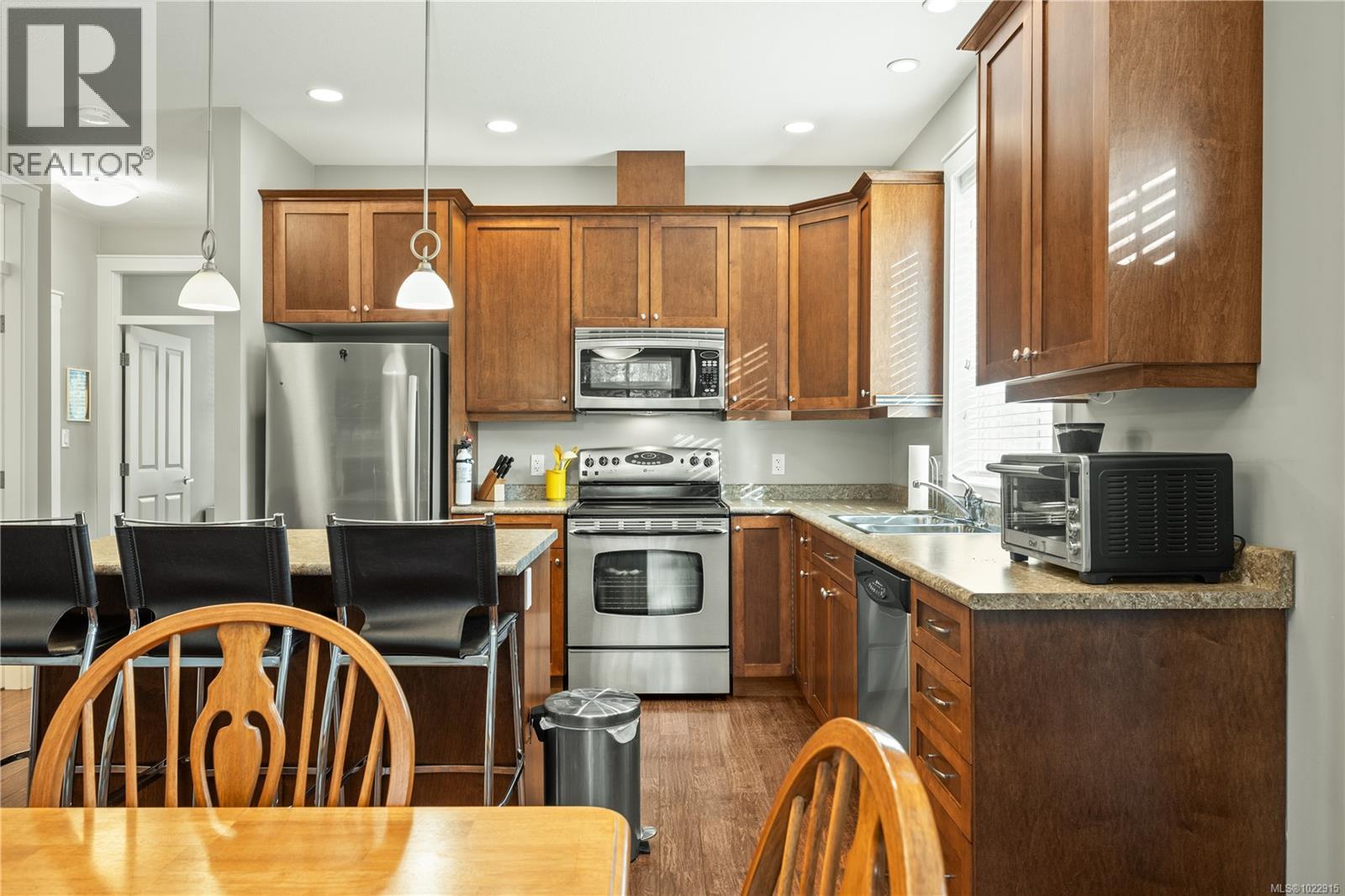 15 3110 Cook St, Chemainus