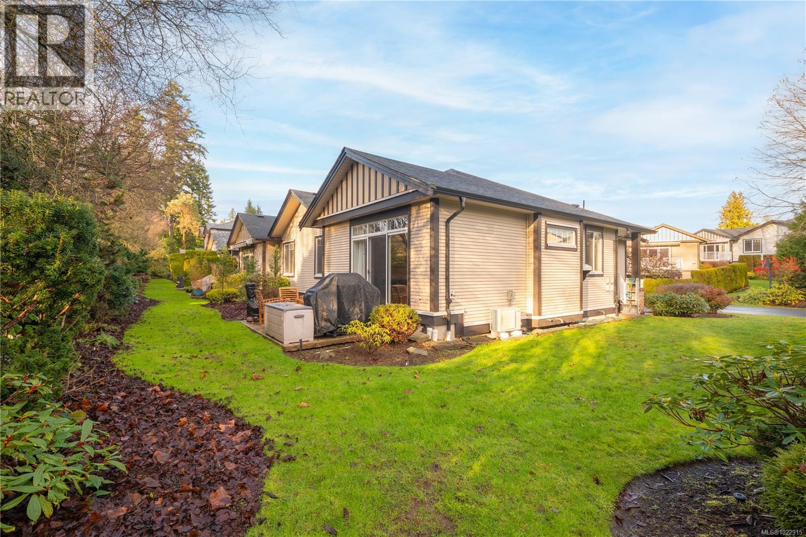 15 3110 Cook St, Chemainus