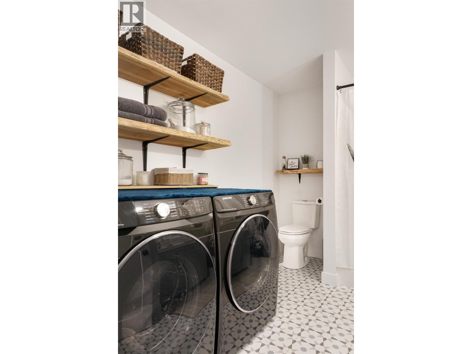 11 NADINA STREET, Kitimat