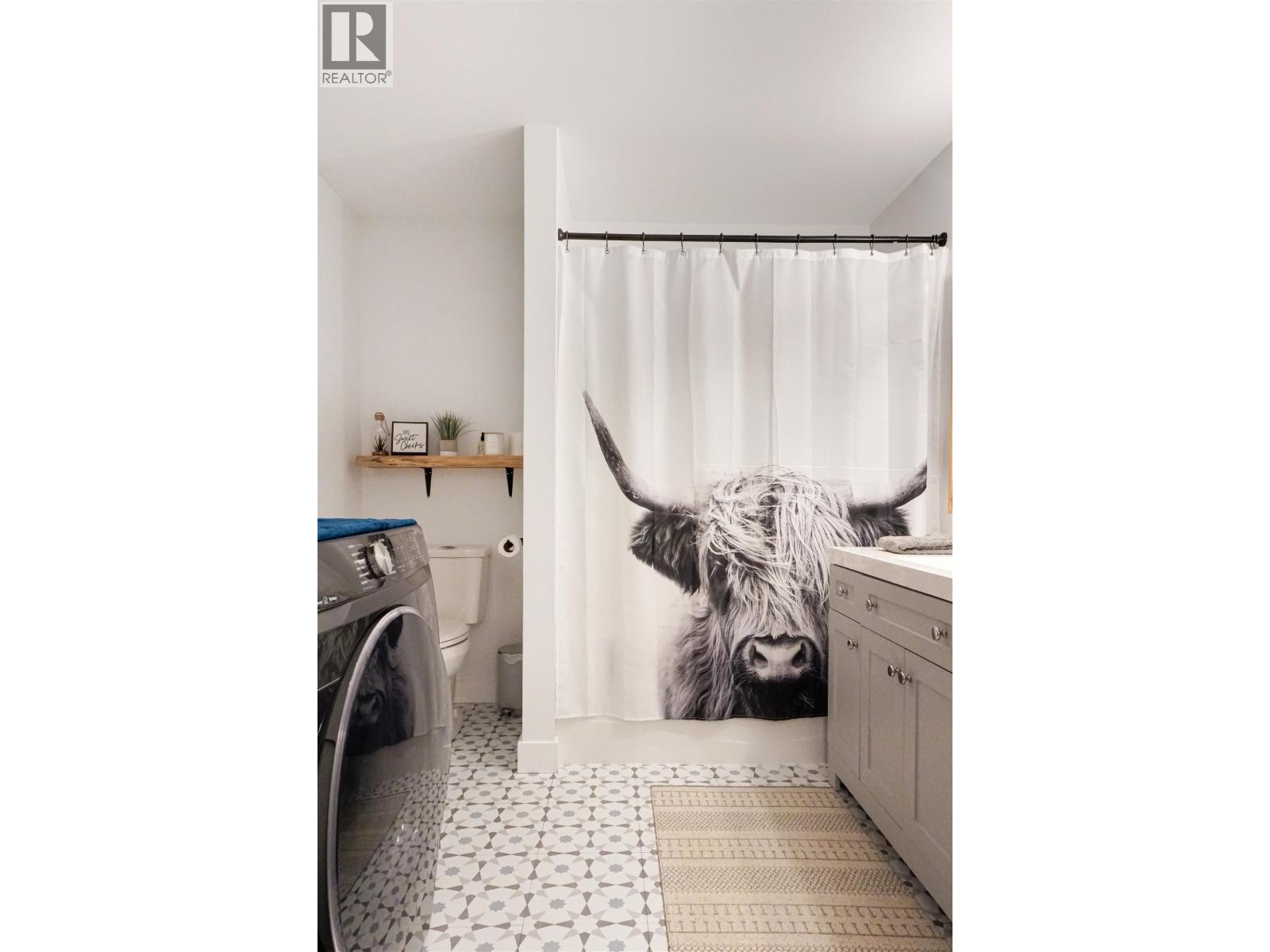 11 NADINA STREET, Kitimat