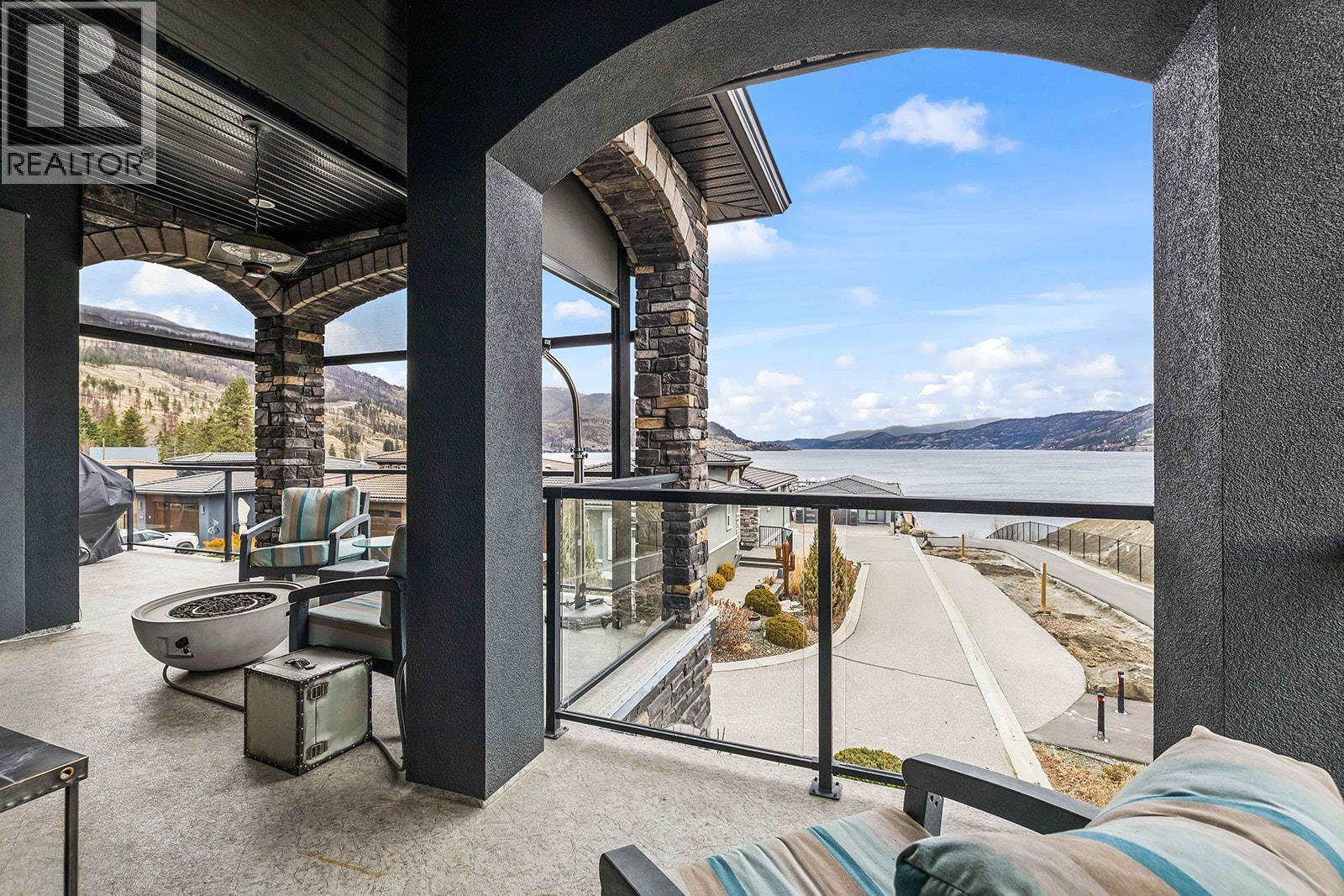 1554 Harbour Green Road, West Kelowna