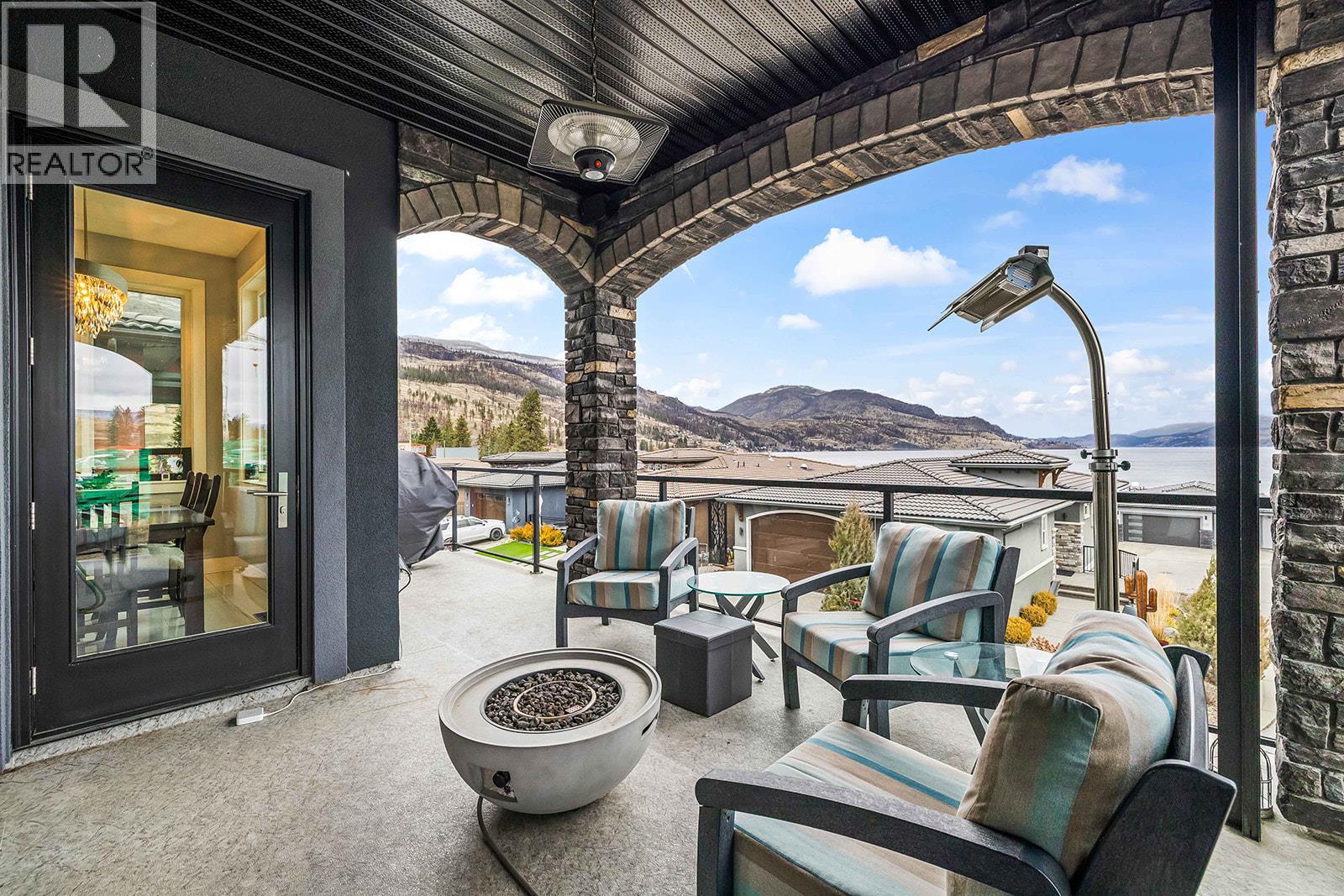  1554 Harbour Green Road, West Kelowna