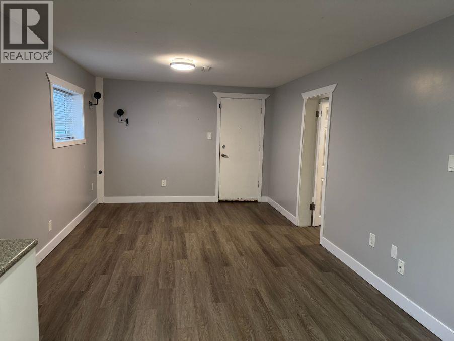 1918 VINE STREET - 27