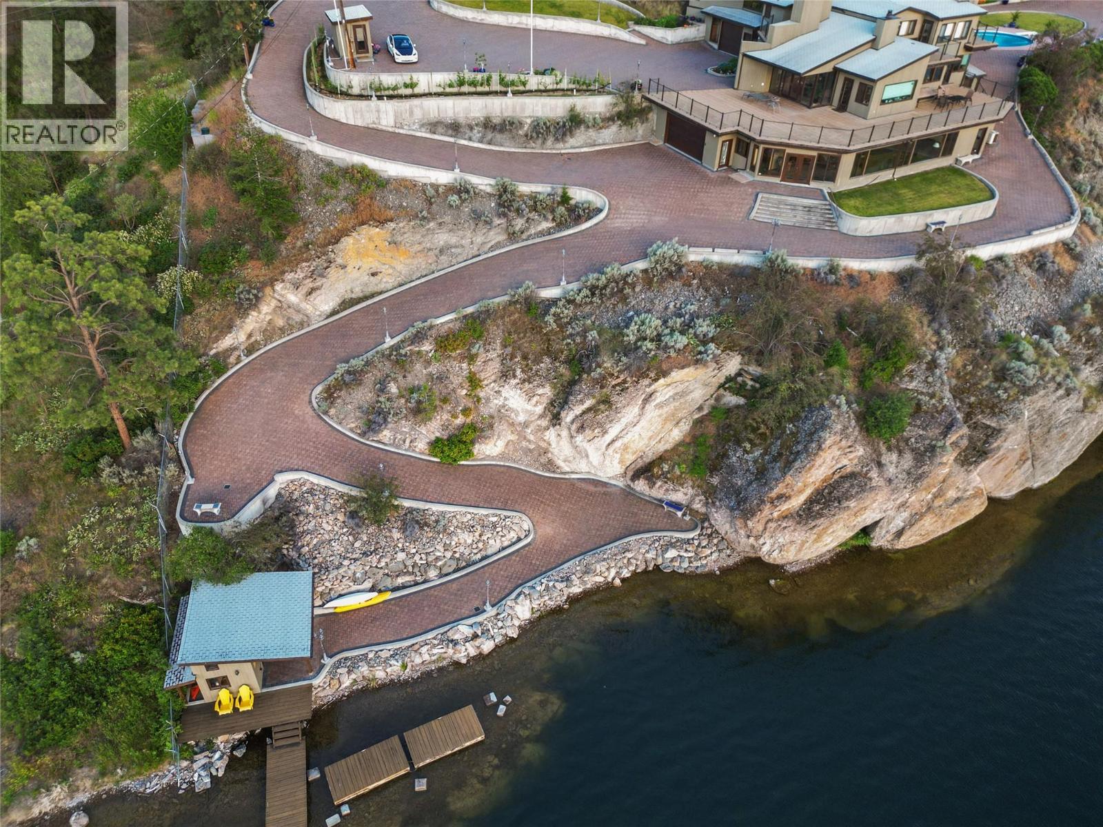  264 Eastside Road, Okanagan Falls