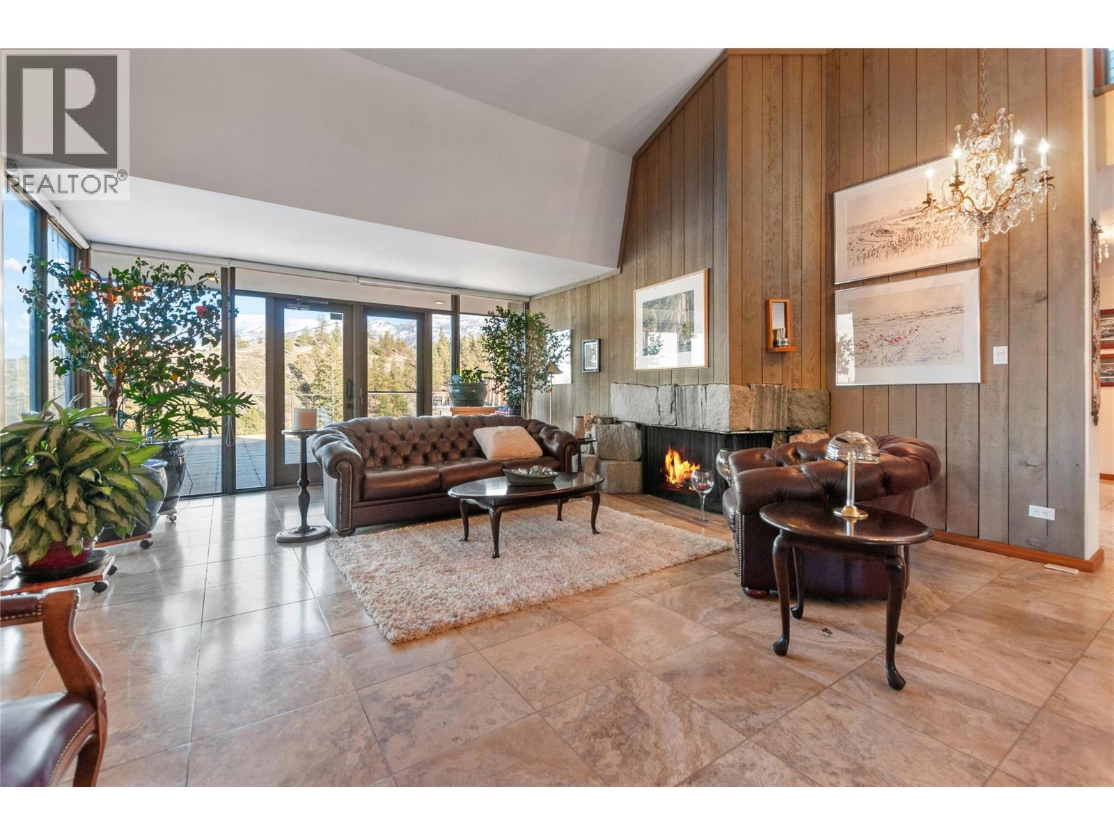  264 Eastside Road, Okanagan Falls