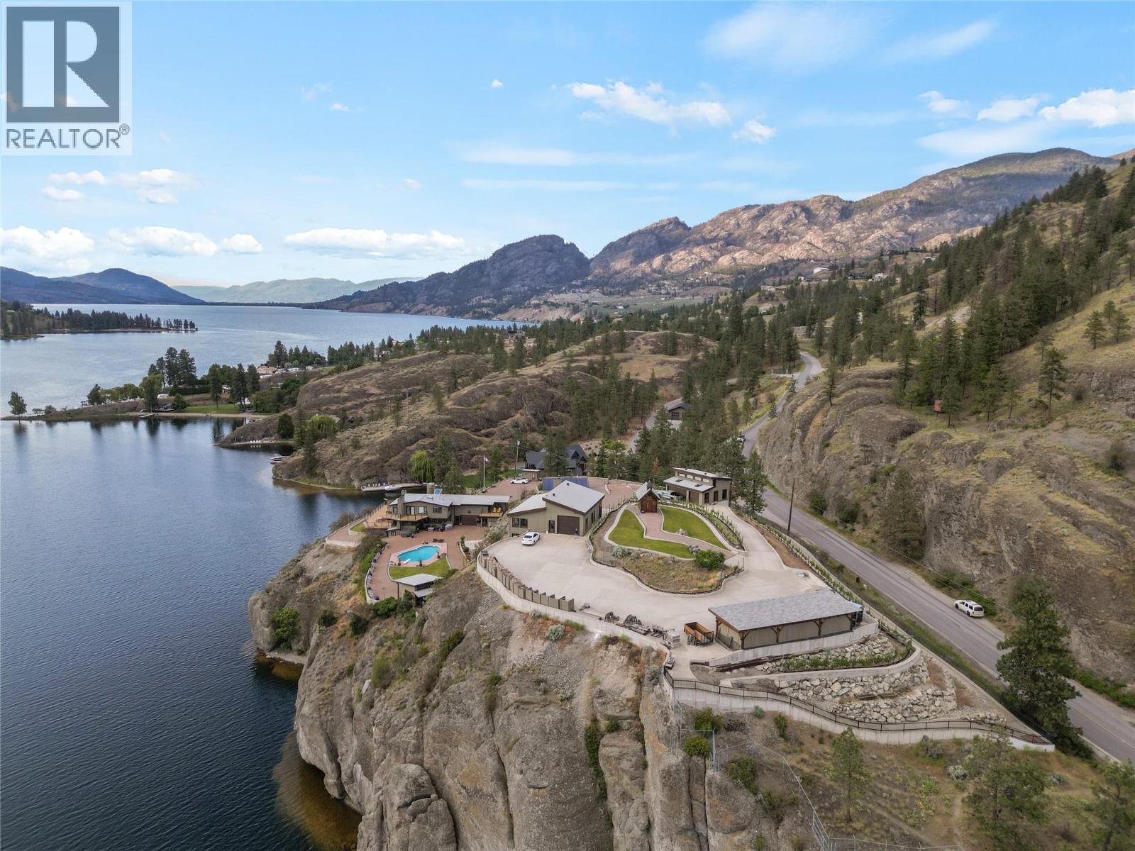  264 Eastside Road, Okanagan Falls