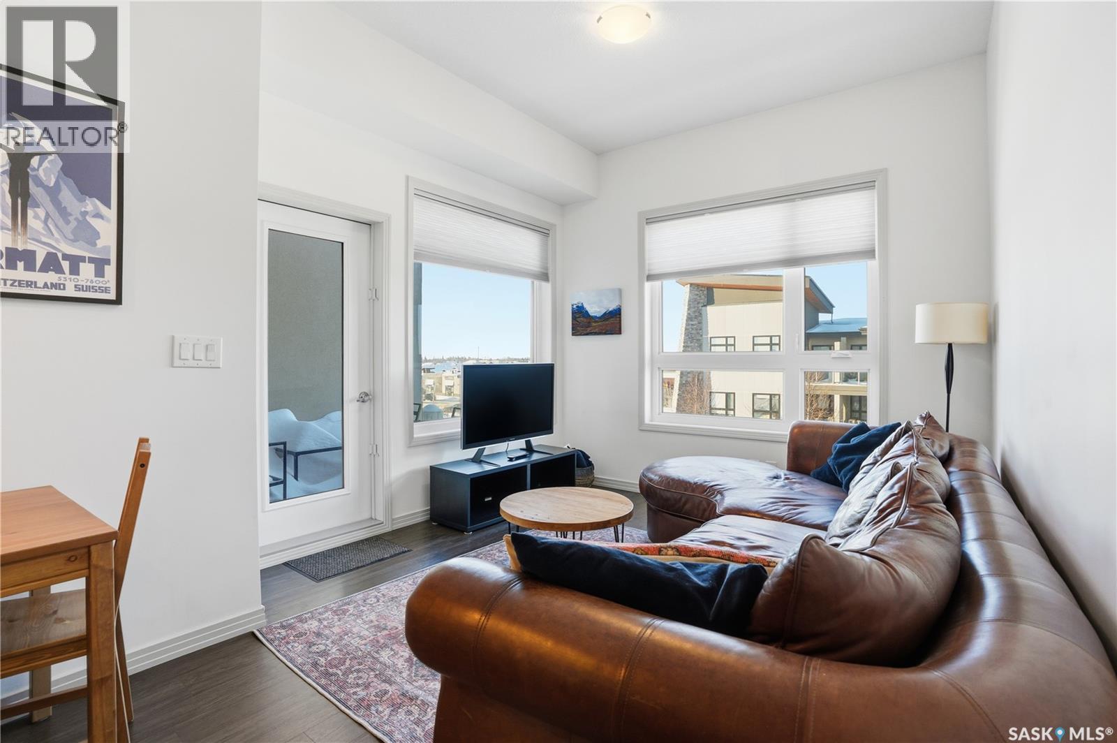 Single Family House Low rise for Sale in   Evergreen SQUARE Saskatoon 