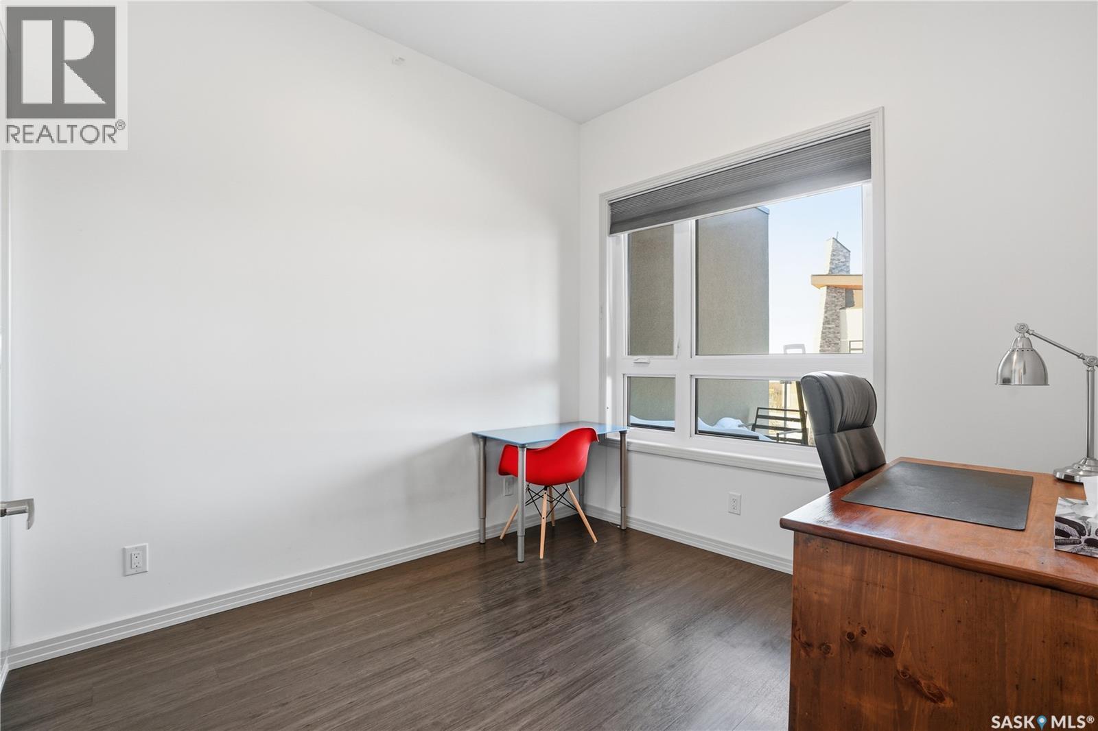 Single Family House Low rise for Sale in   Evergreen SQUARE Saskatoon 