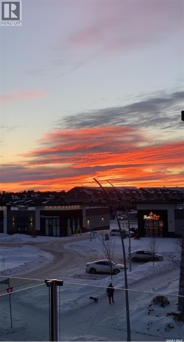 Single Family House Low rise for Sale in   Evergreen SQUARE Saskatoon 