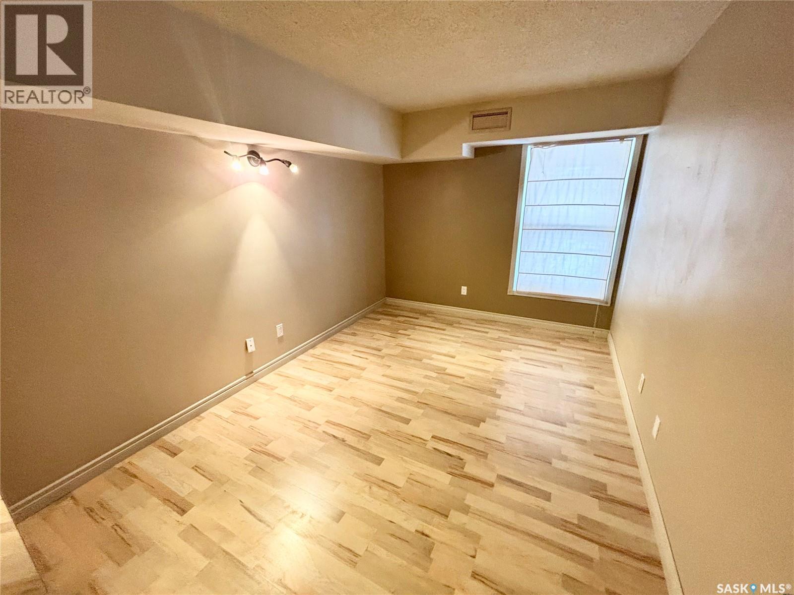 #170 160 Gore PLACE - 5
