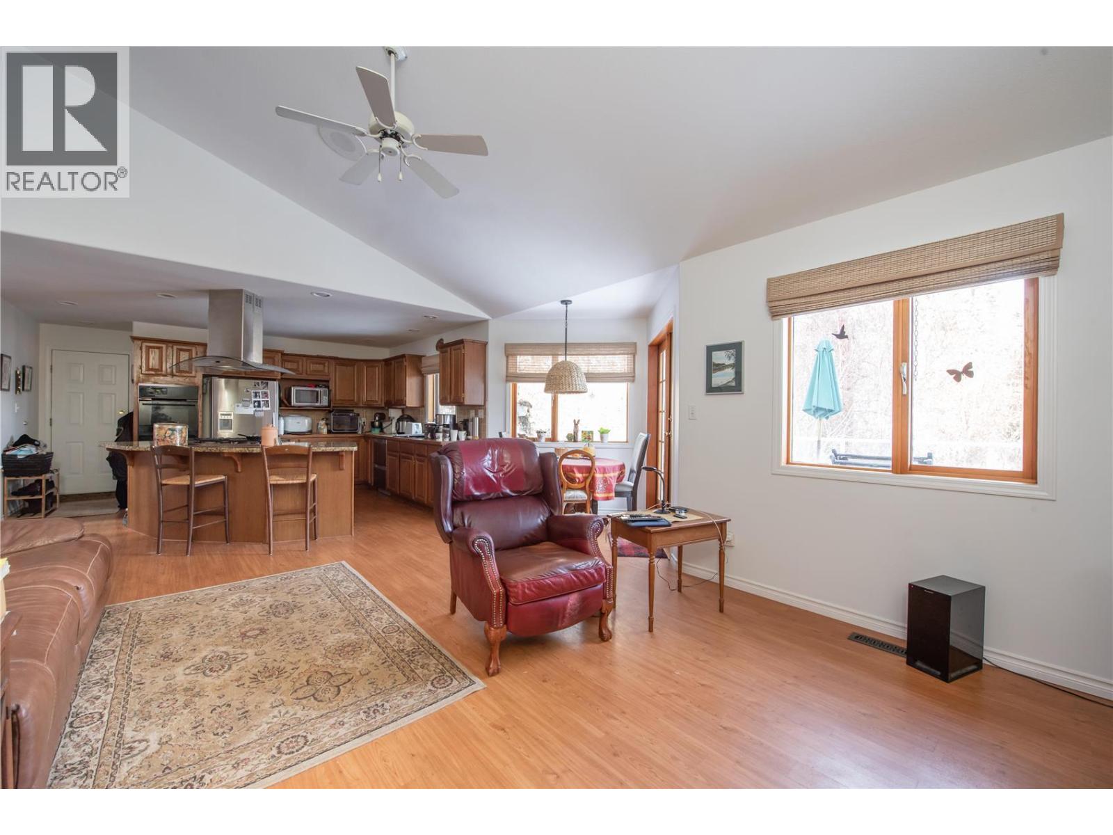 9292 Kokanee Road, Vernon