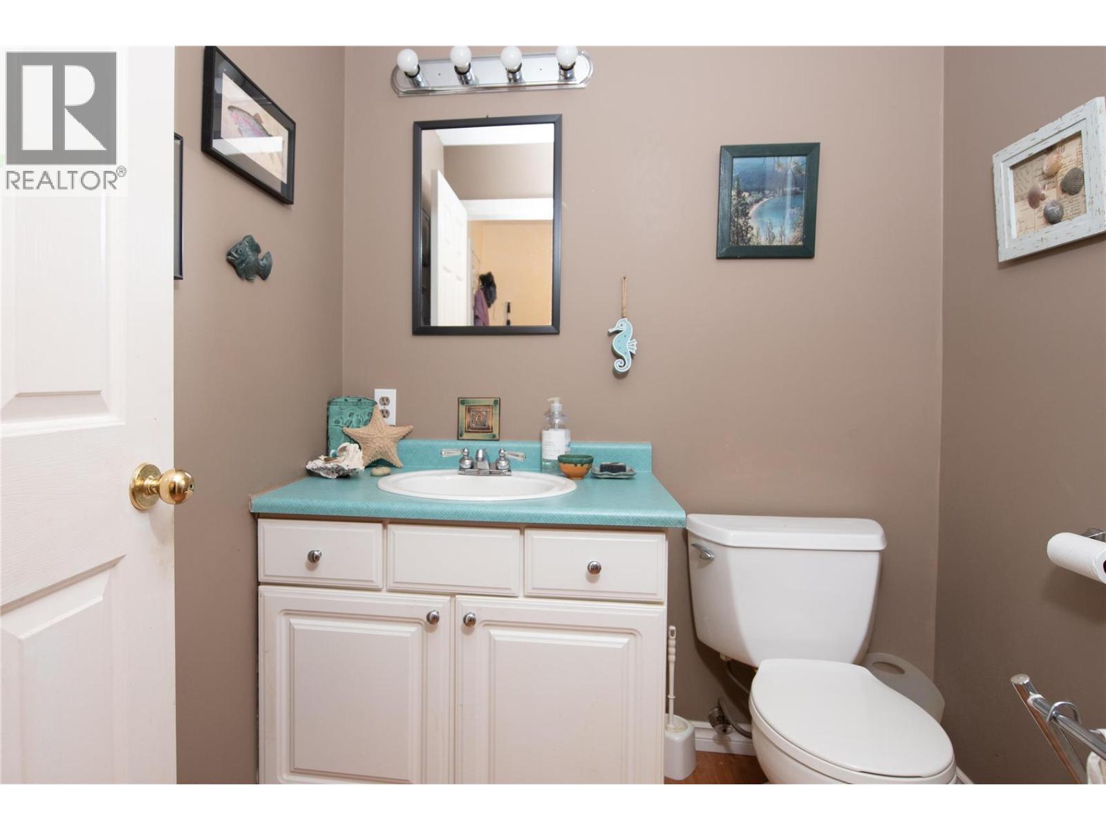 9292 Kokanee Road, Vernon