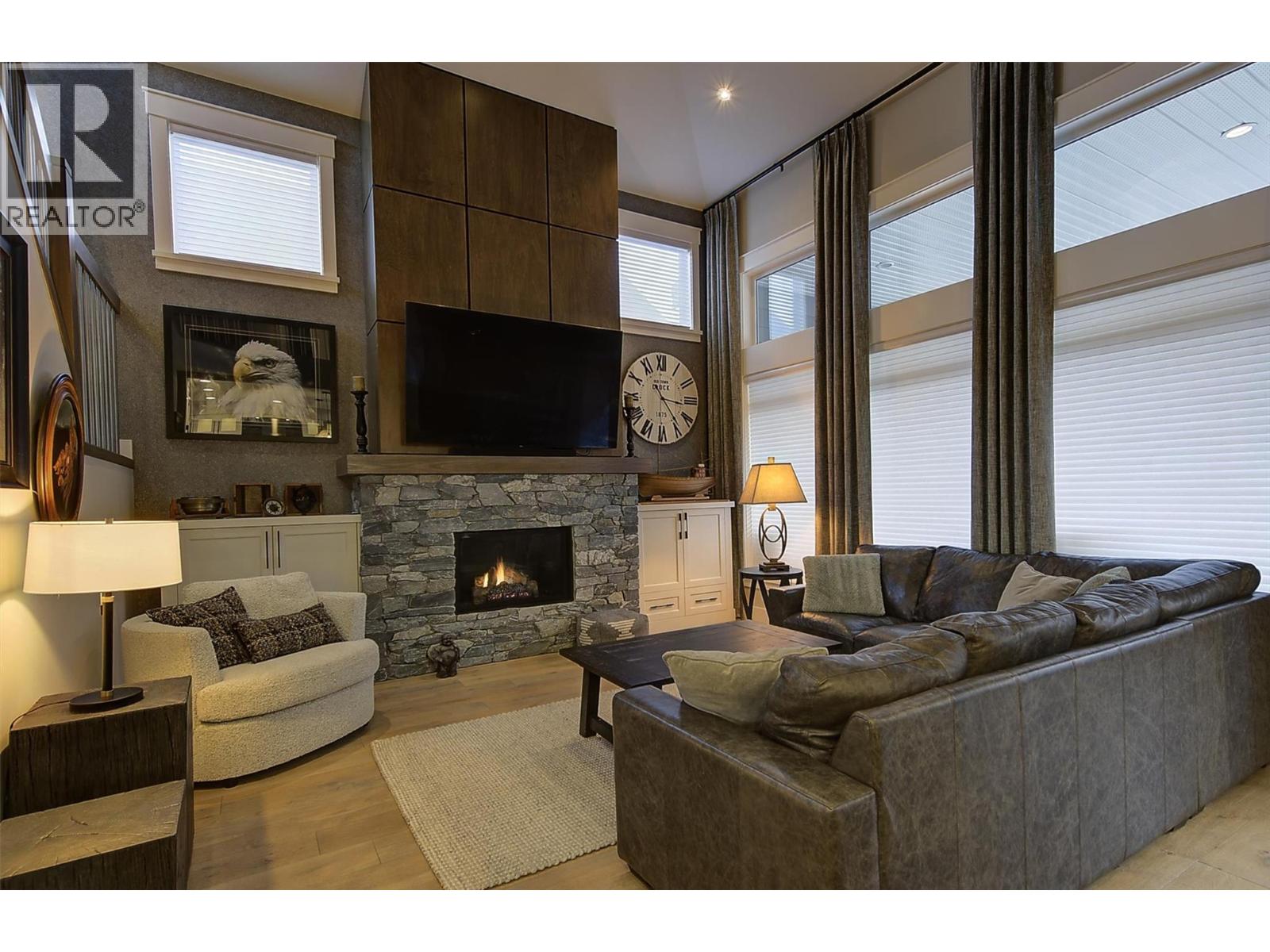 5499 Mountainside Drive - 14