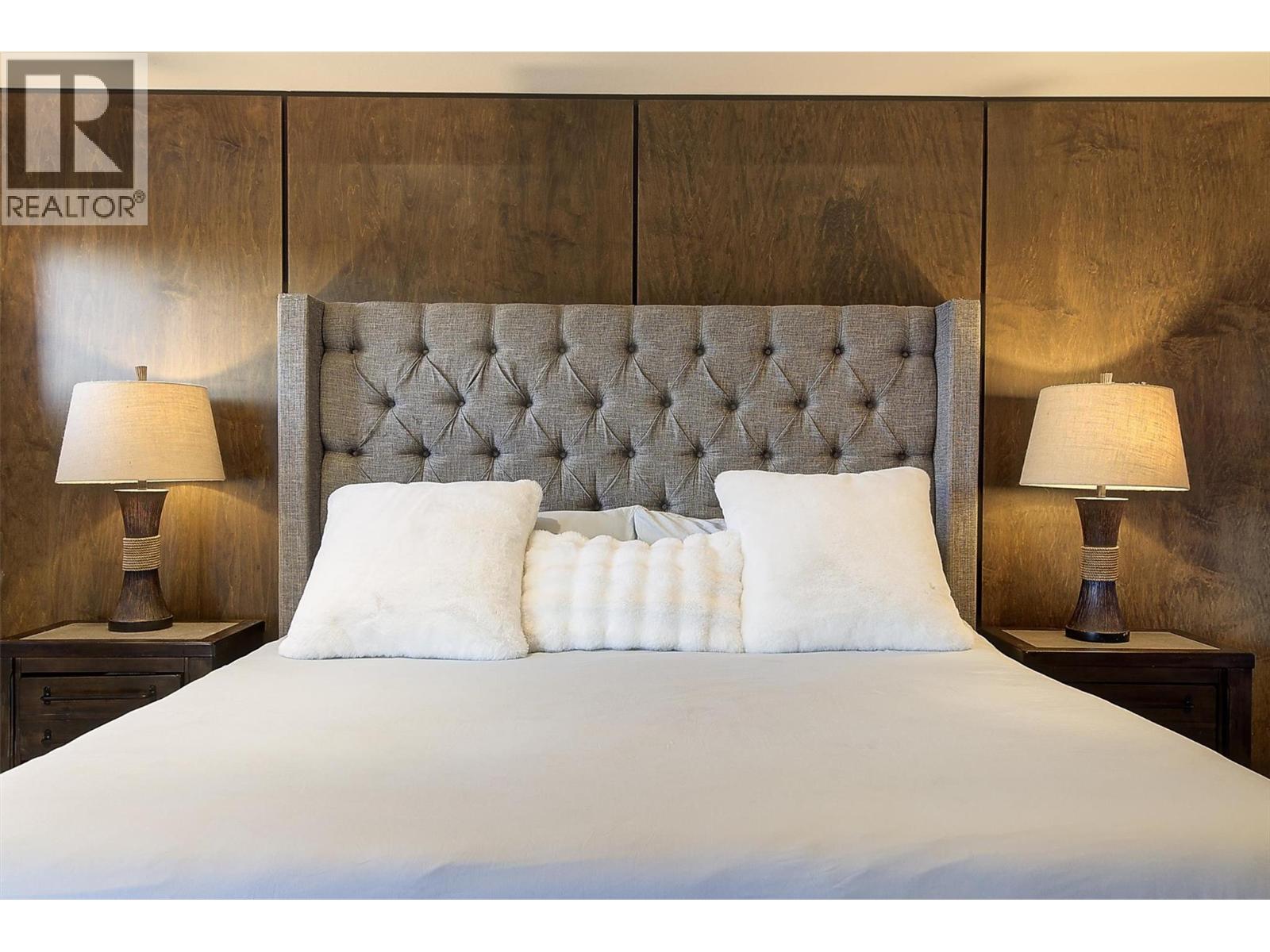 5499 Mountainside Drive, Kelowna