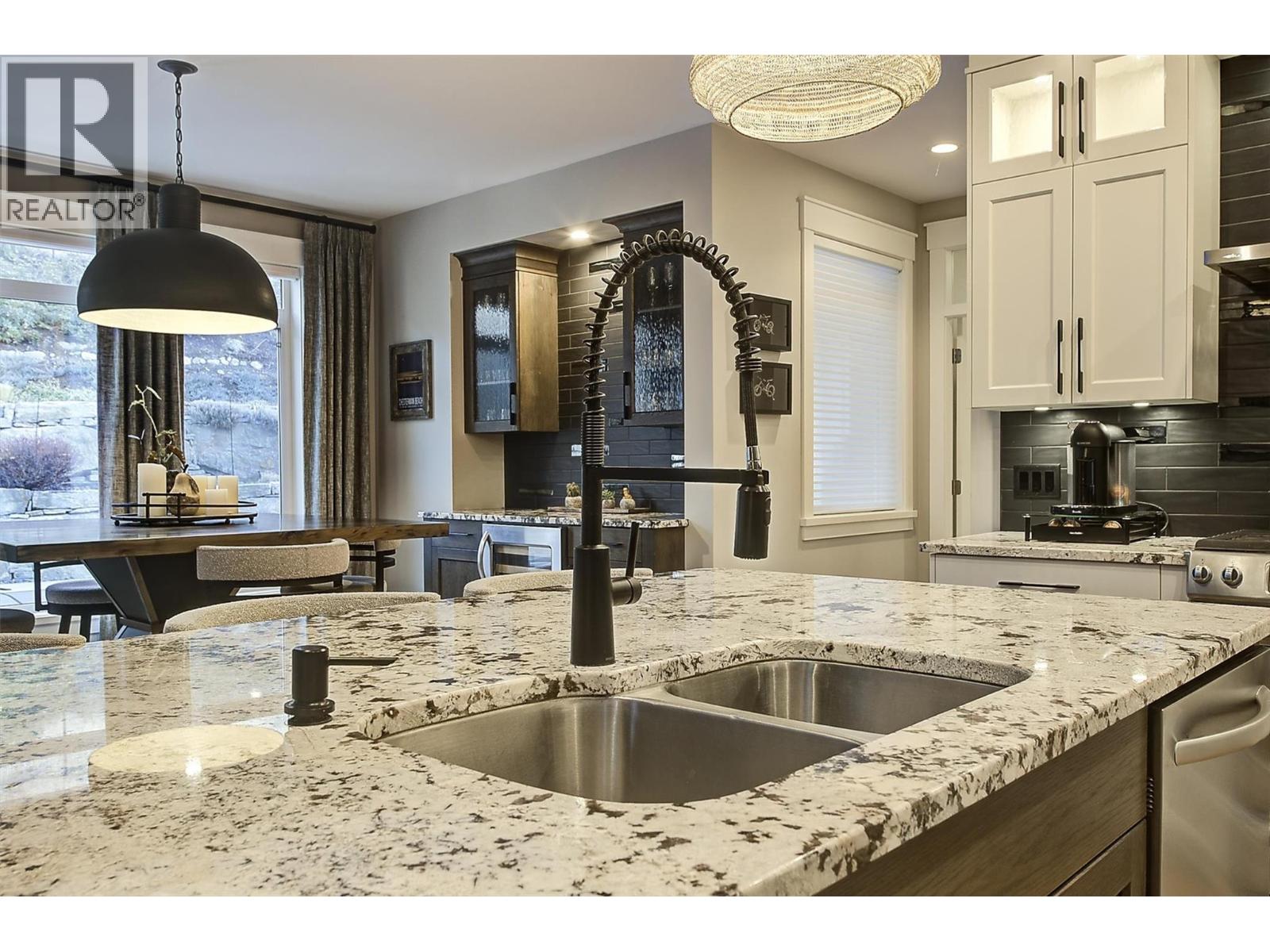 5499 Mountainside Drive - 31