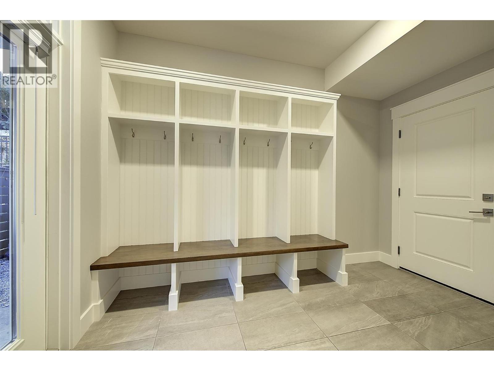 5499 Mountainside Drive - 40