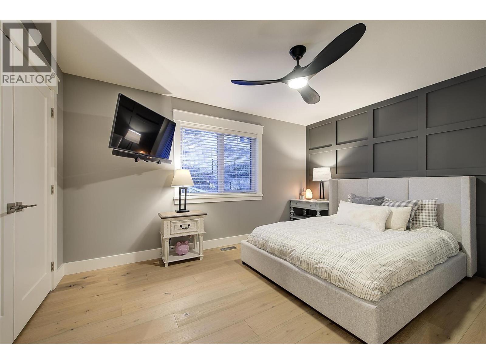 5499 Mountainside Drive, Kelowna