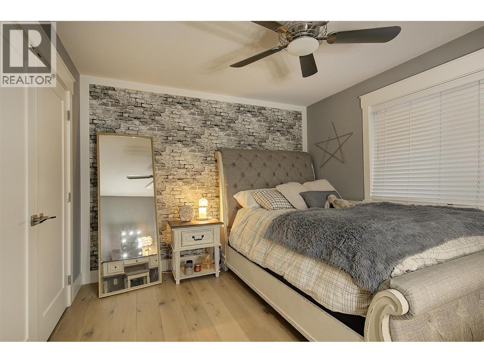 5499 Mountainside Drive, Kelowna