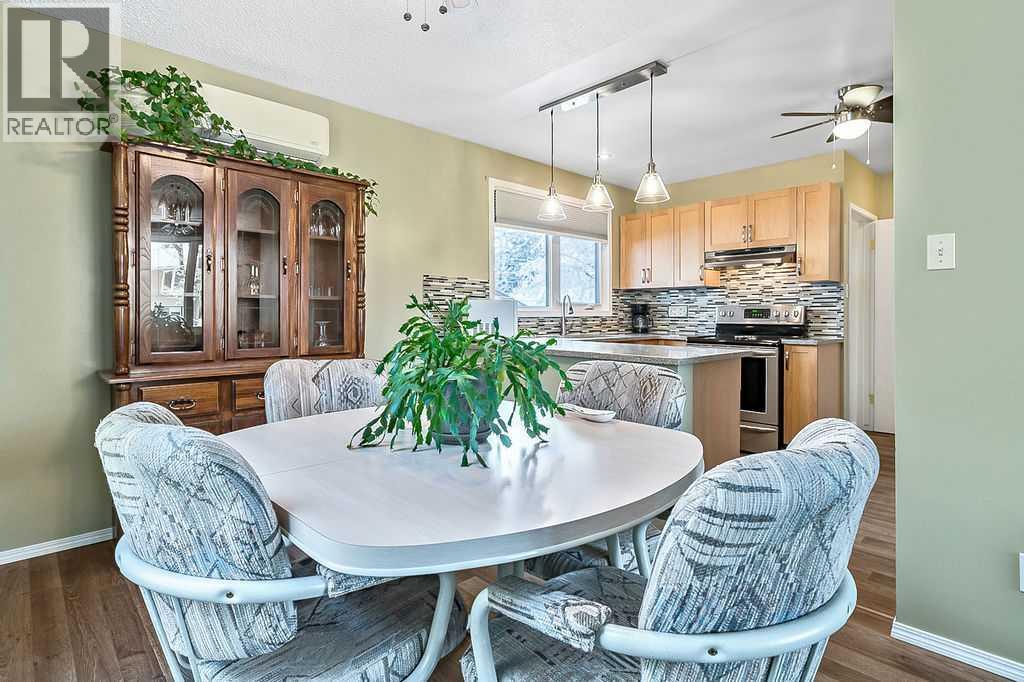 Single Family House Bungalow for Sale in  Foritana Road SE Forest Heights Calgary 