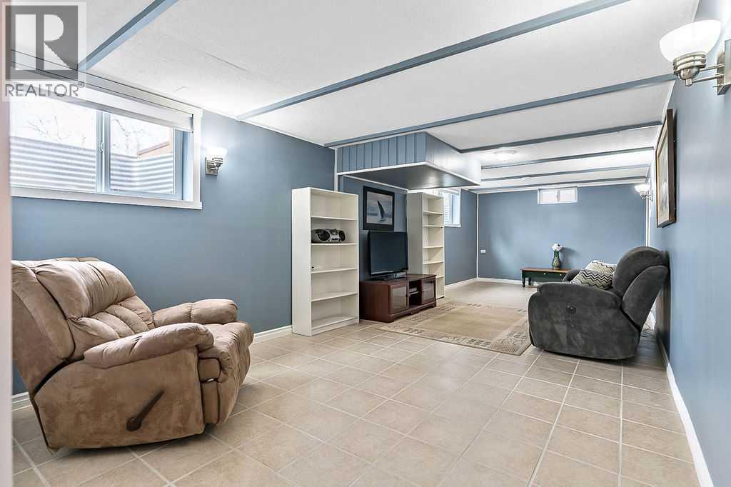 Single Family House Bungalow for Sale in  Foritana Road SE Forest Heights Calgary 