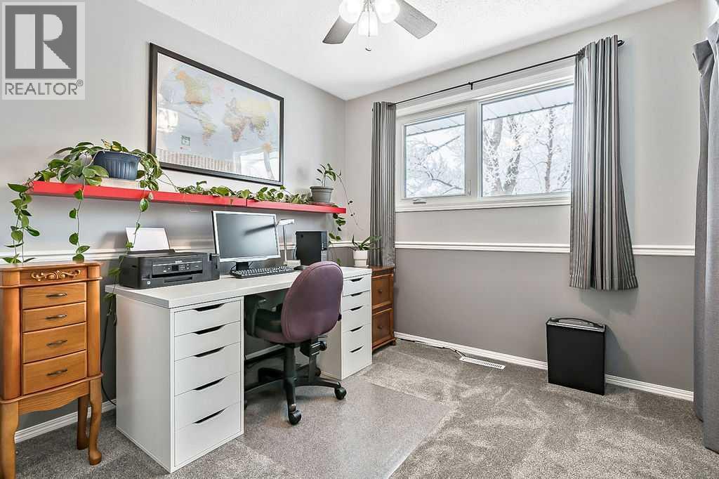 Single Family House Bungalow for Sale in  Foritana Road SE Forest Heights Calgary 