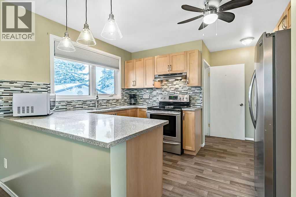 Single Family House Bungalow for Sale in  Foritana Road SE Forest Heights Calgary 