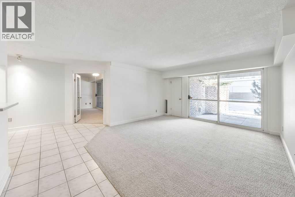 Single Family House for Sale in   Brae Glen Close SW Braeside Calgary 