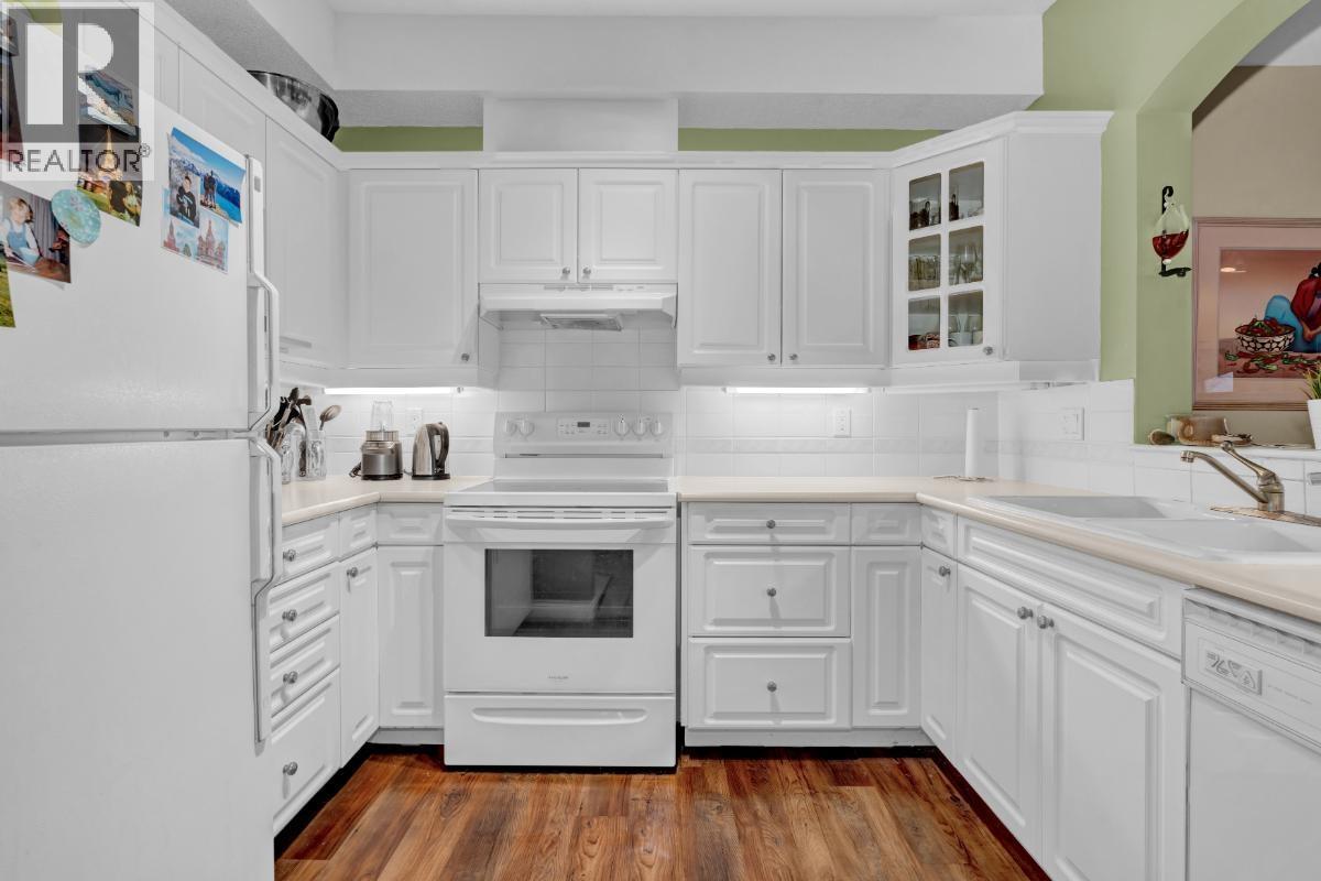 335 383 E 37TH AVENUE, Vancouver