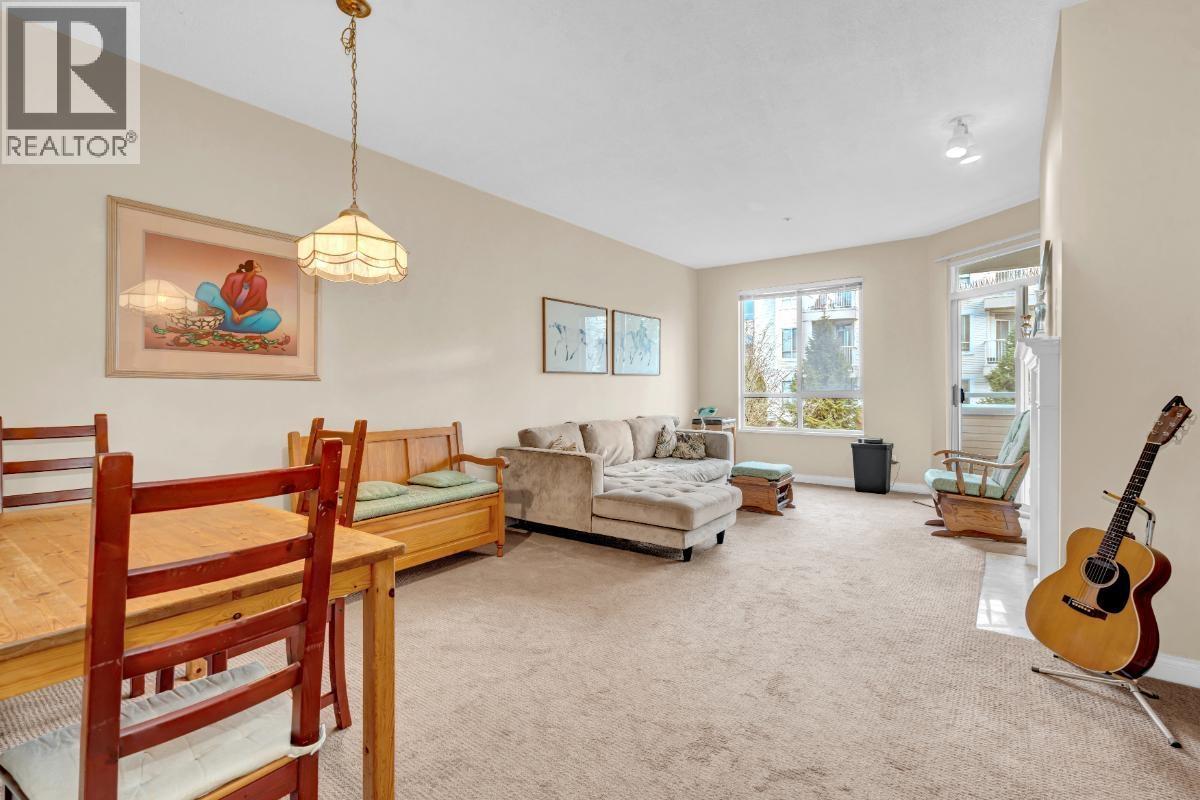 335 383 E 37TH AVENUE, Vancouver