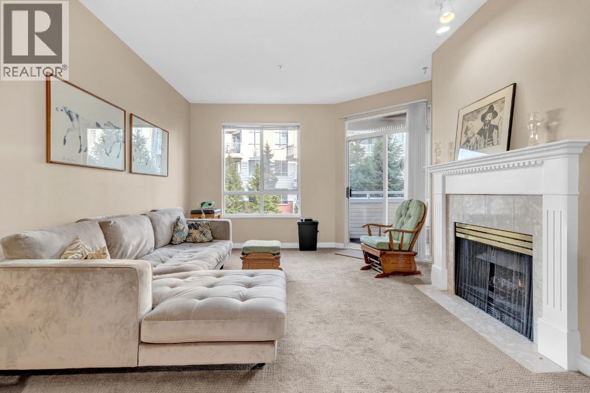 335 383 E 37TH AVENUE, Vancouver