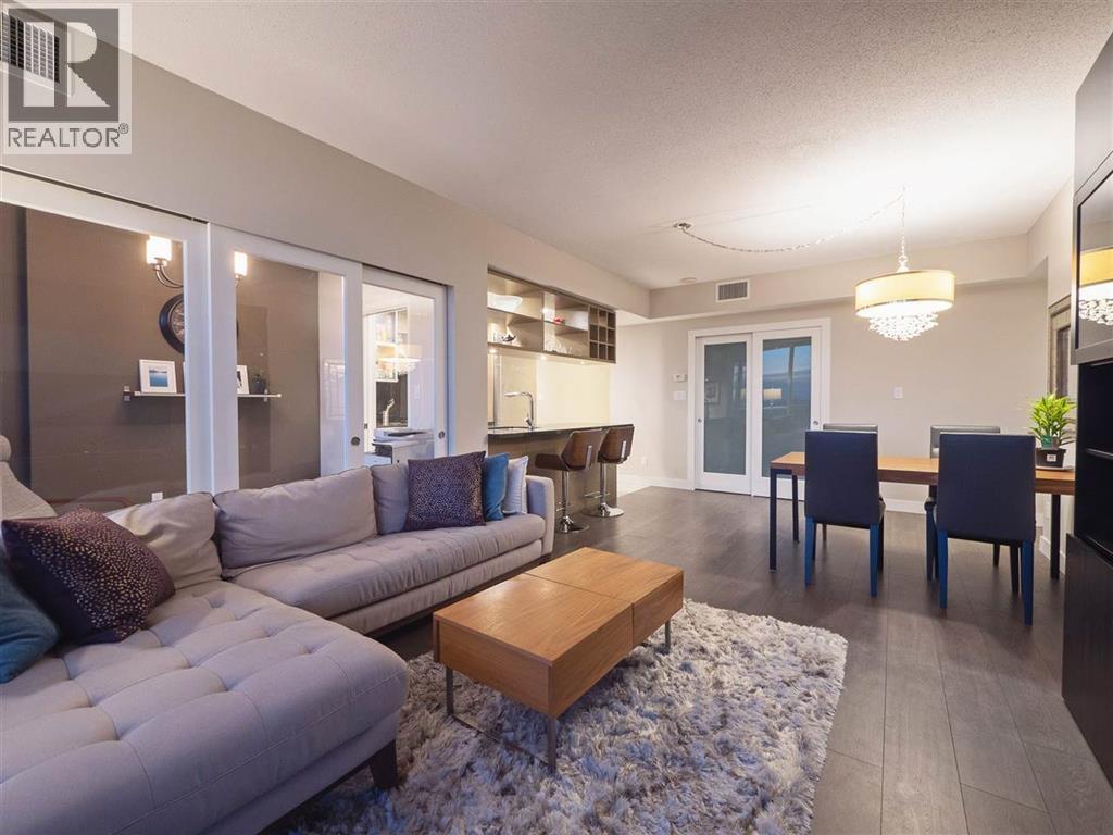 39fl 833 SEYMOUR STREET, Vancouver