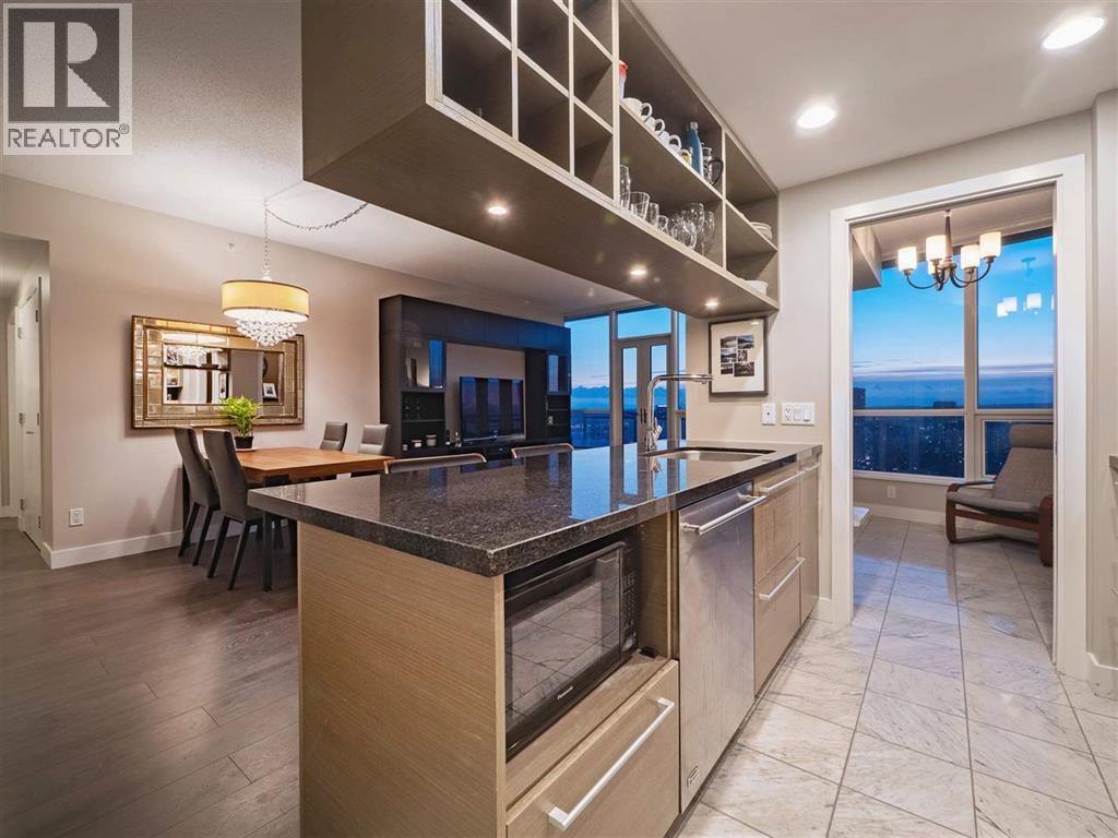 39fl 833 SEYMOUR STREET, Vancouver