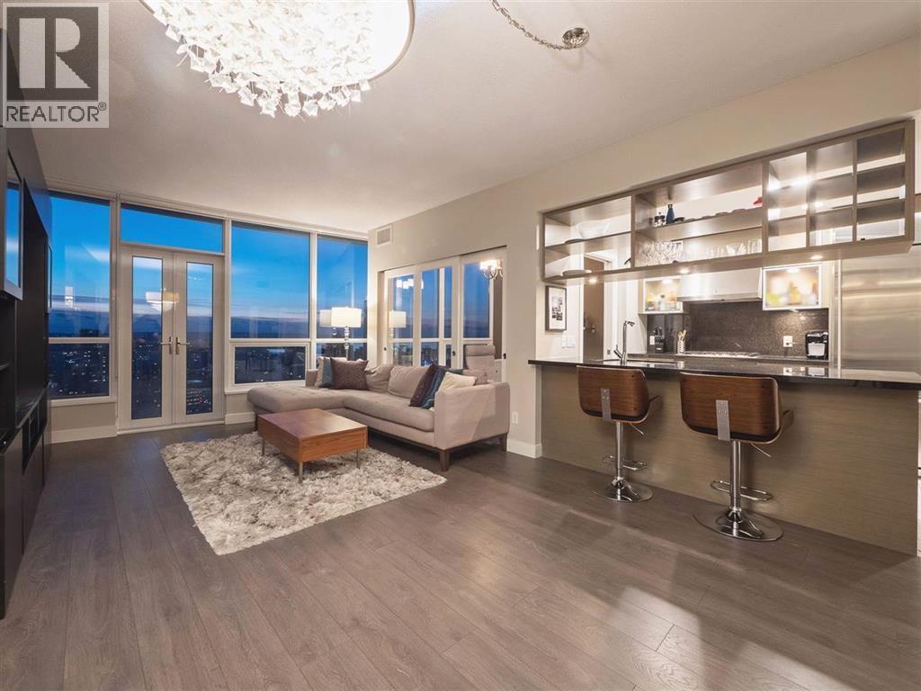 39fl 833 SEYMOUR STREET, Vancouver