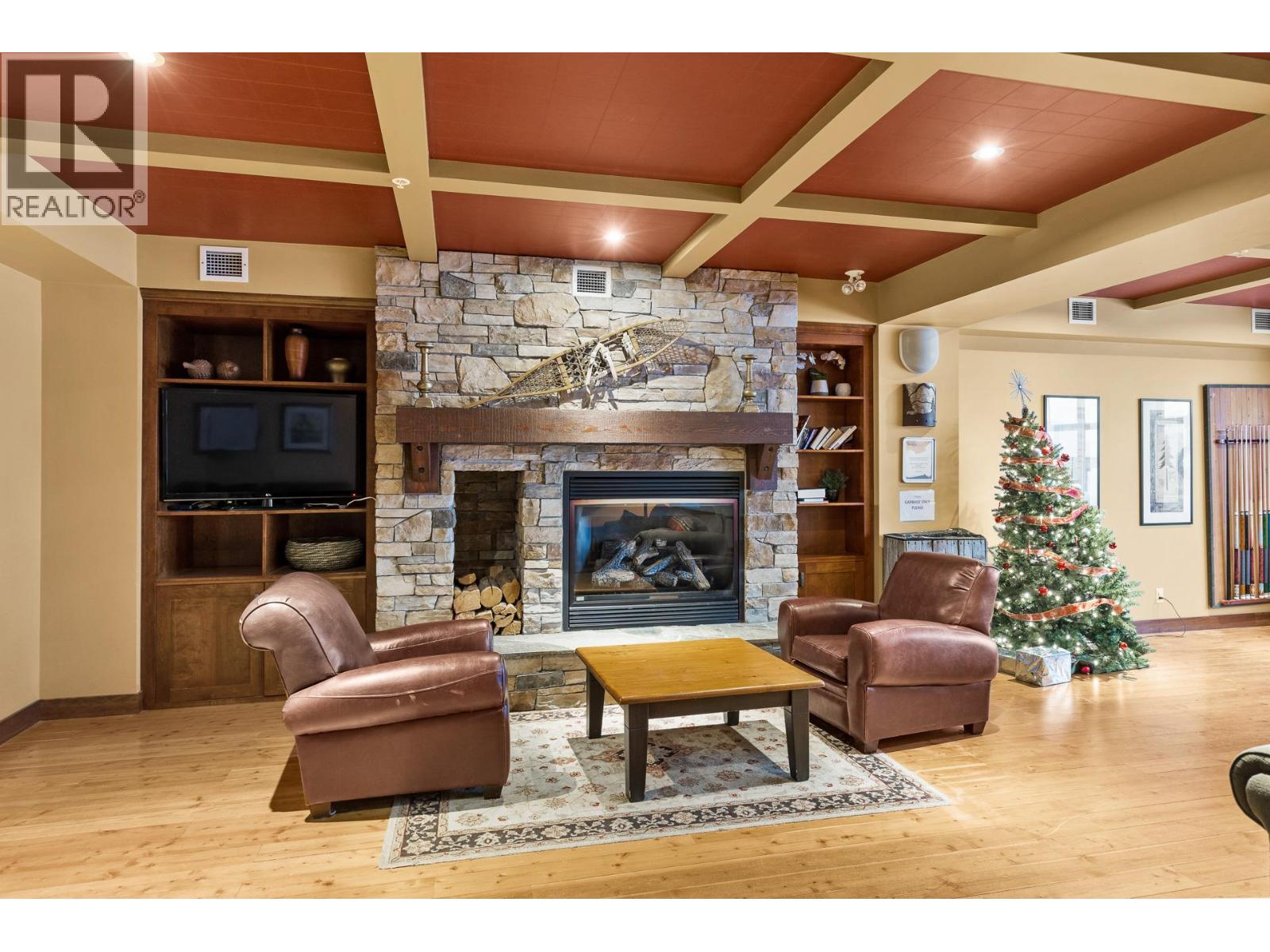 107/107A 255 Feathertop Way, Big White