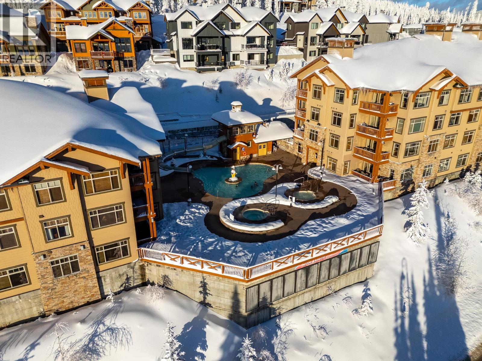 107/107A 255 Feathertop Way, Big White