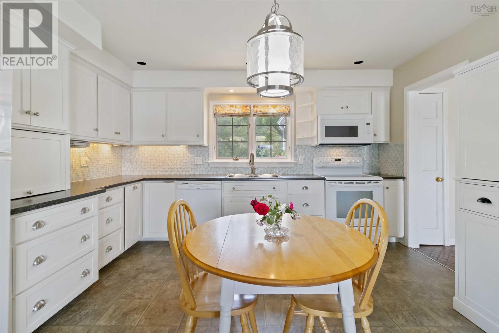 Property 27 of 52 of 11 Keefe Road