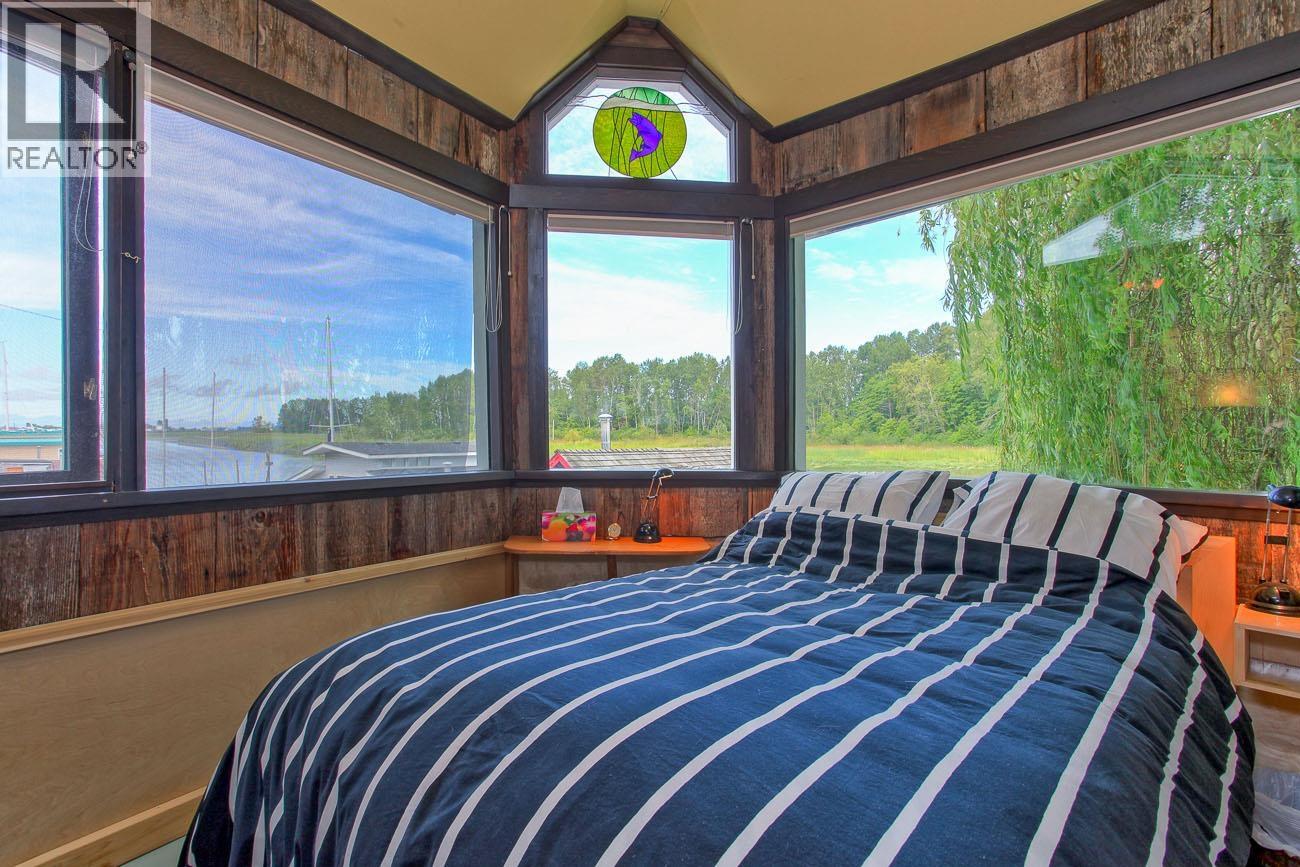 4525 RIVER Road West, Delta