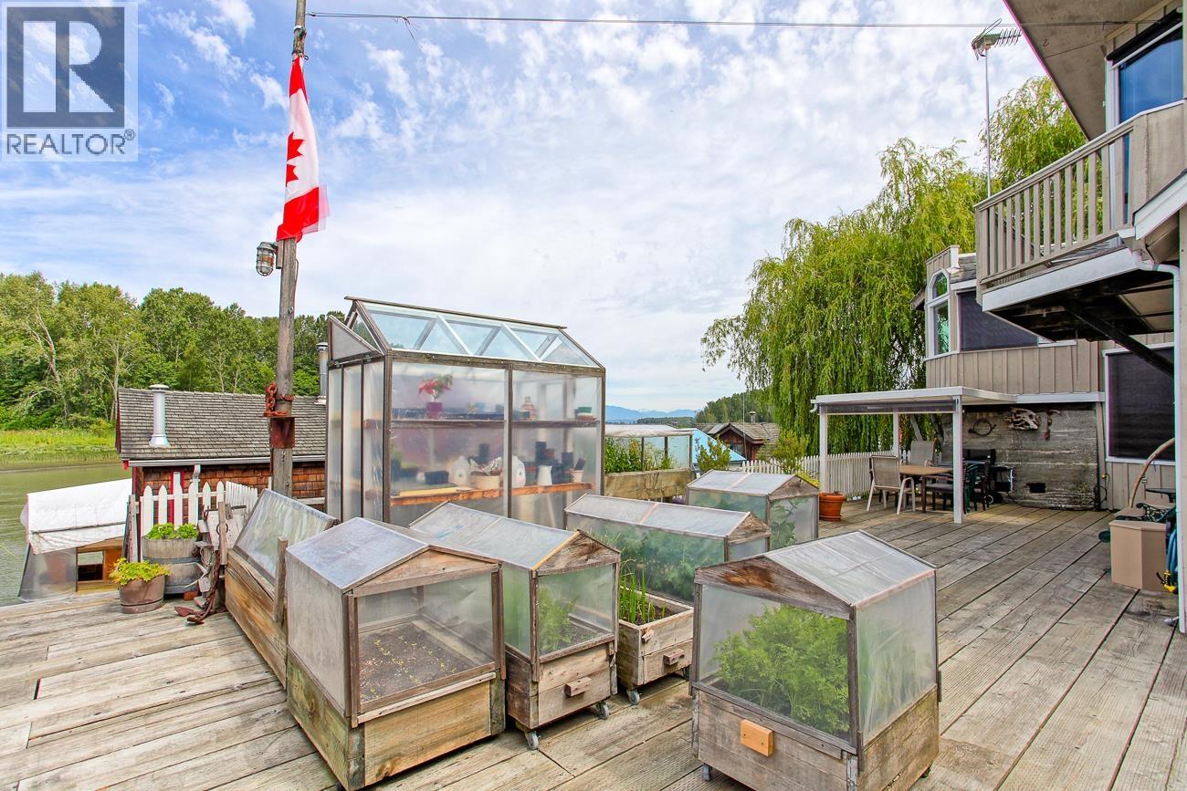 4525 RIVER Road West, Delta