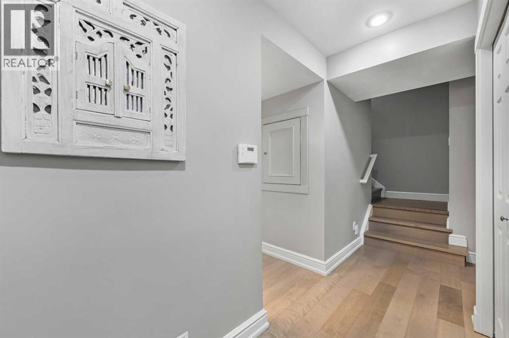 Single Family House for Sale in    Avenue SW Bankview Calgary 