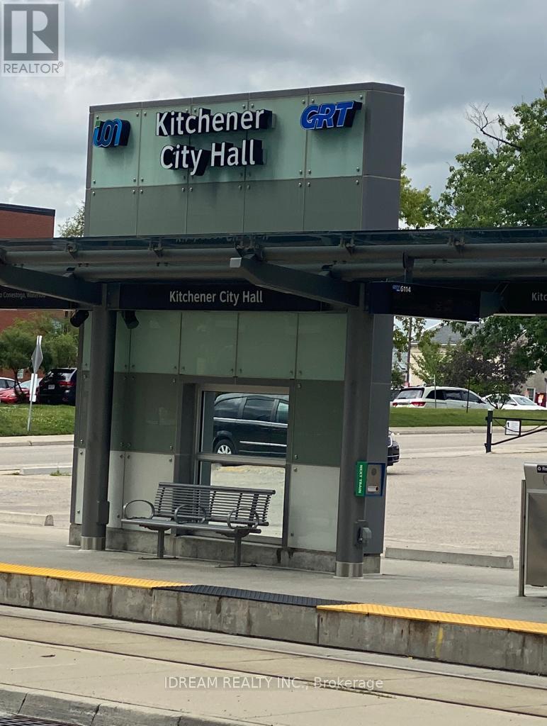 55 Duke Unit 2310 photo 5