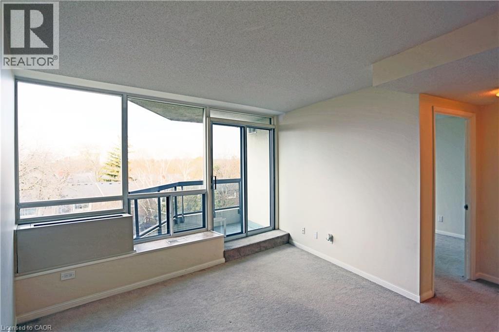 107 BAGOT Unit 411 photo 5