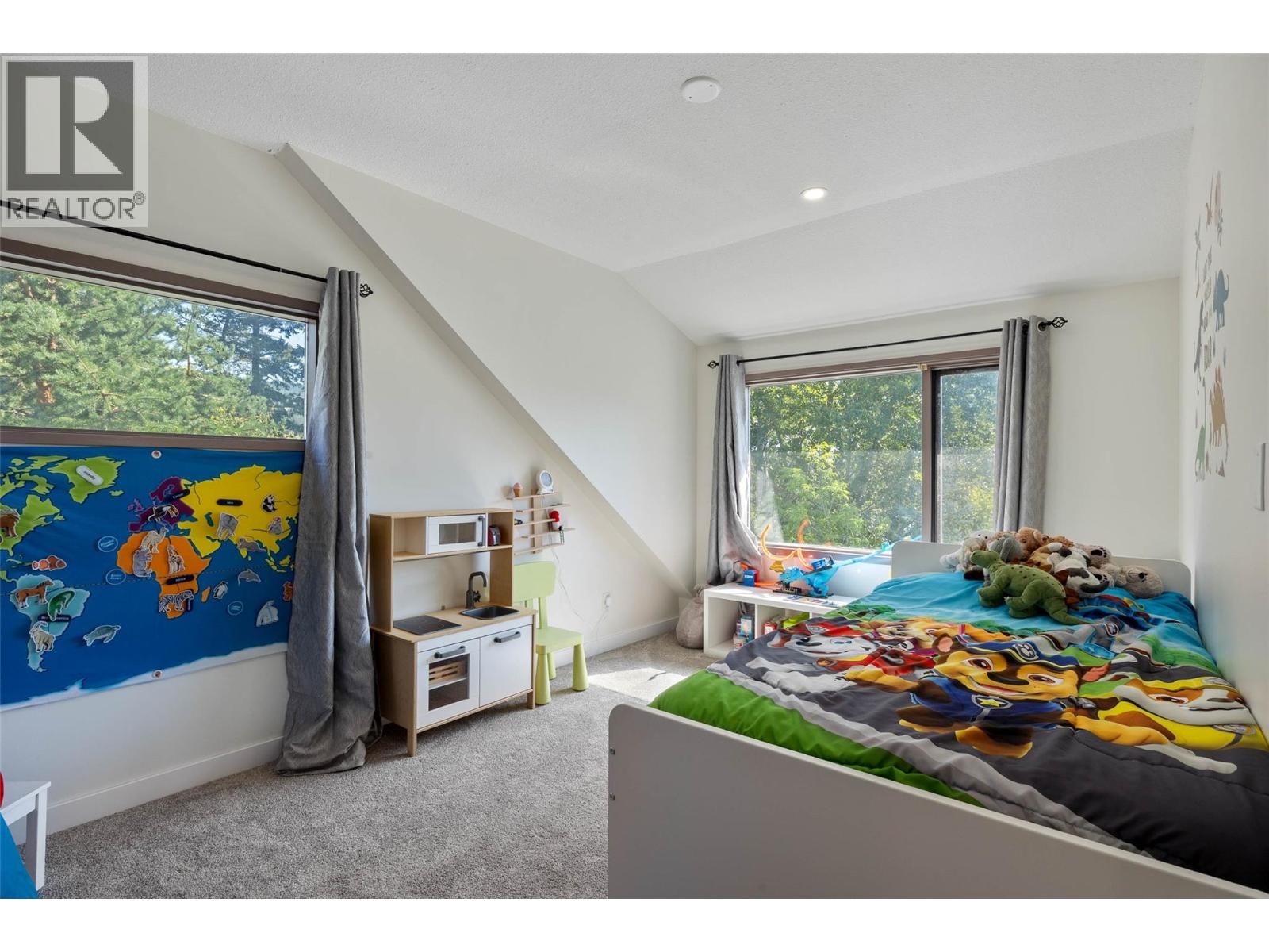 3060 MAQUINNA Road, Kamloops