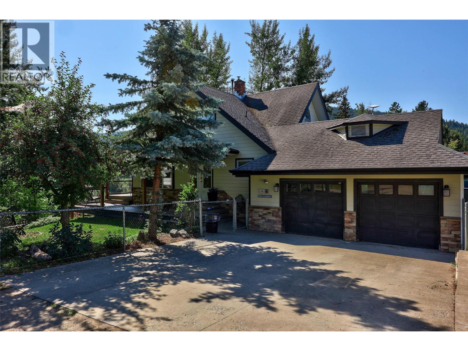 3060 MAQUINNA Road, Kamloops