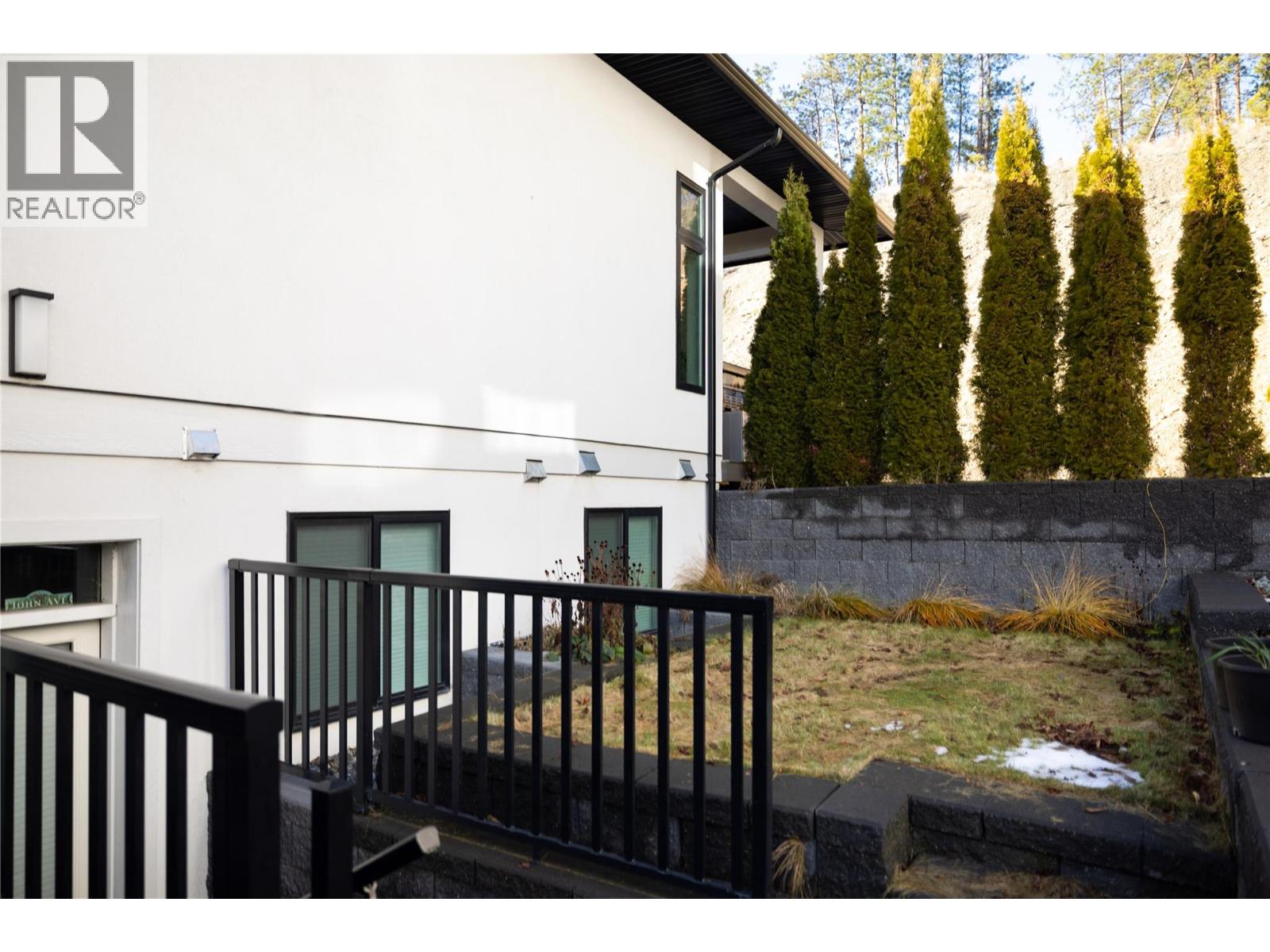  1270 Mine Hill Drive, Kelowna