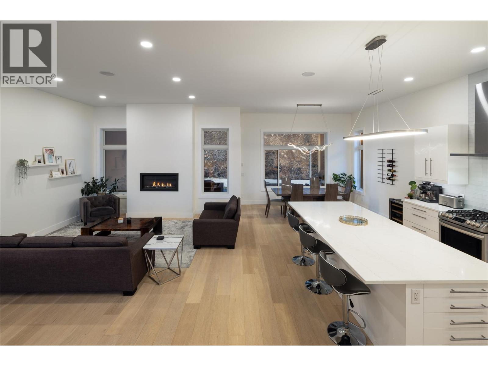  1270 Mine Hill Drive, Kelowna