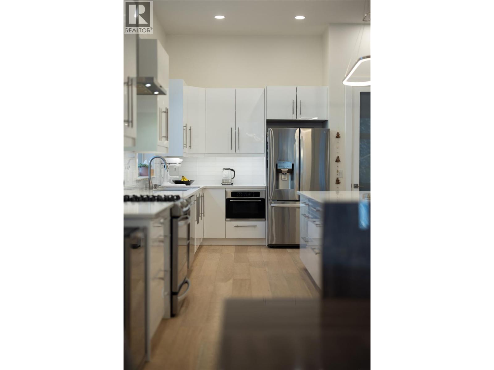  1270 Mine Hill Drive, Kelowna